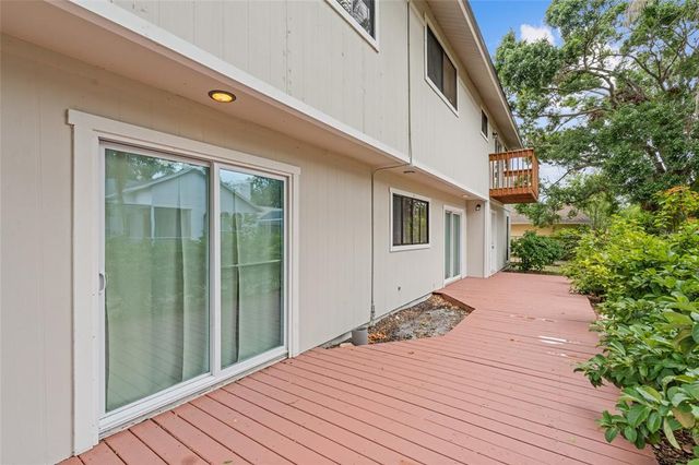 5841 BAY PINES LAKES BOULEVARD, St Petersburg, FL 33708