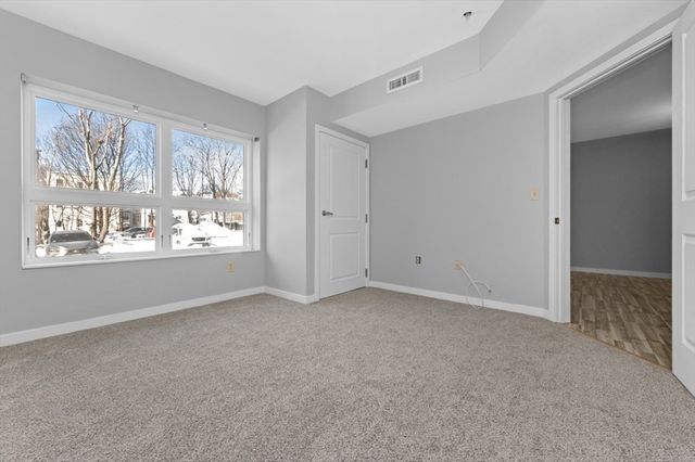 175 Cottage St 205, Chelsea, MA 02150