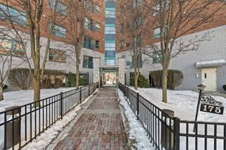 175 Cottage St 205, Chelsea, MA 02150