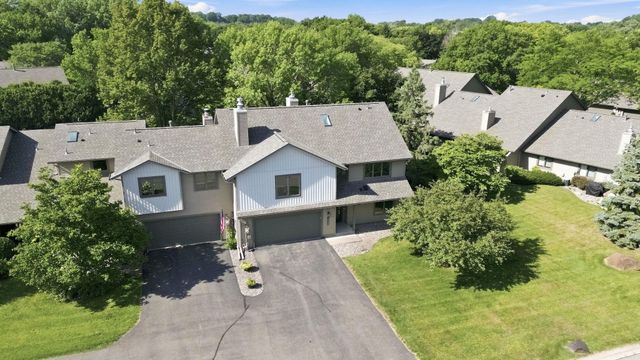 15635 41st Avenue N, Plymouth, MN 55446