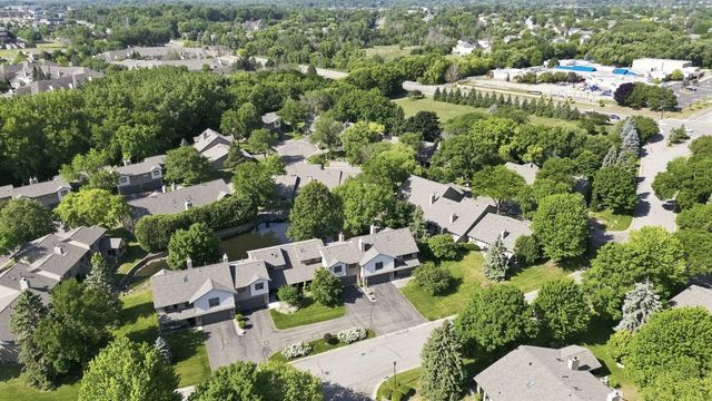 15635 41st Avenue N, Plymouth, MN 55446