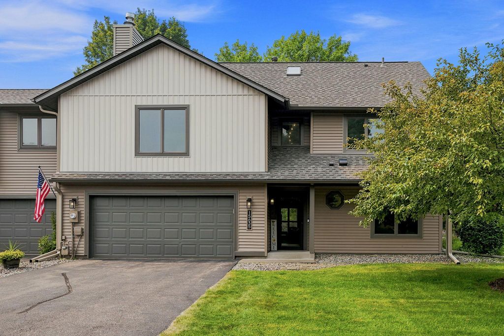 15635 41st Avenue N, Plymouth, MN 55446