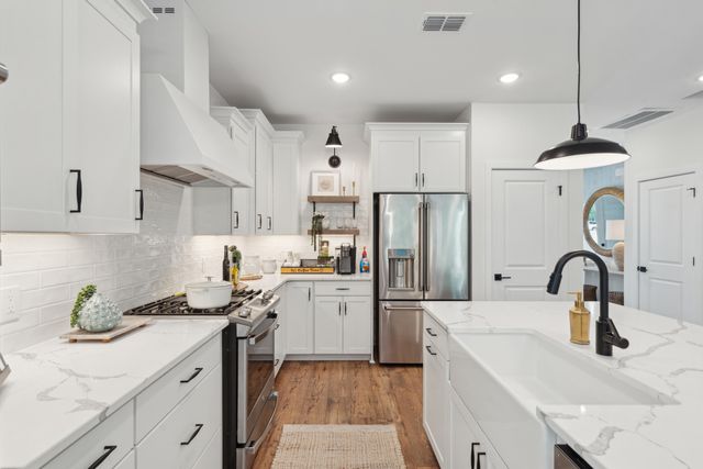 2082 Mcquire Lane 021, Hollywood, SC 29449