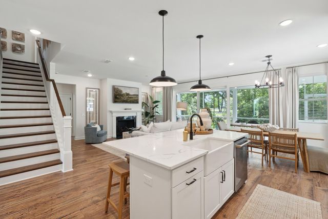 2082 Mcquire Lane 021, Hollywood, SC 29449