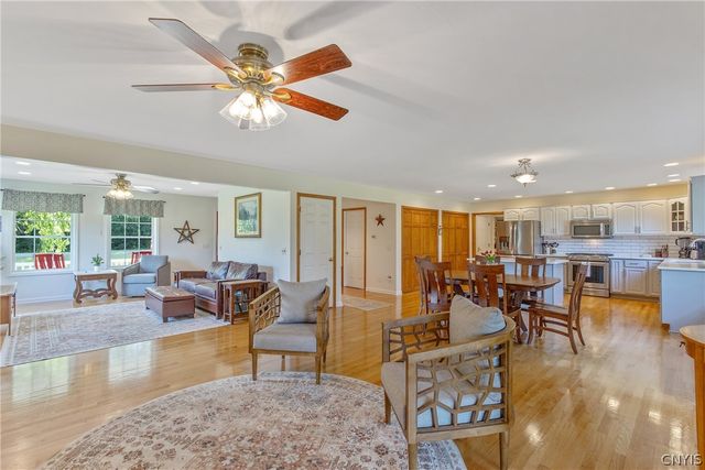 41 Donovan Drive, Oswego, NY 13126