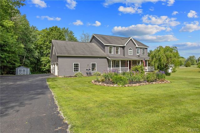 41 Donovan Drive, Oswego, NY 13126