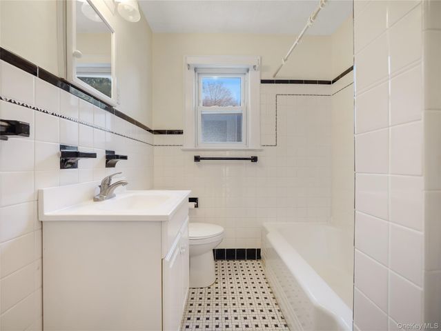 18 Hughes Street, Congers, NY 10920