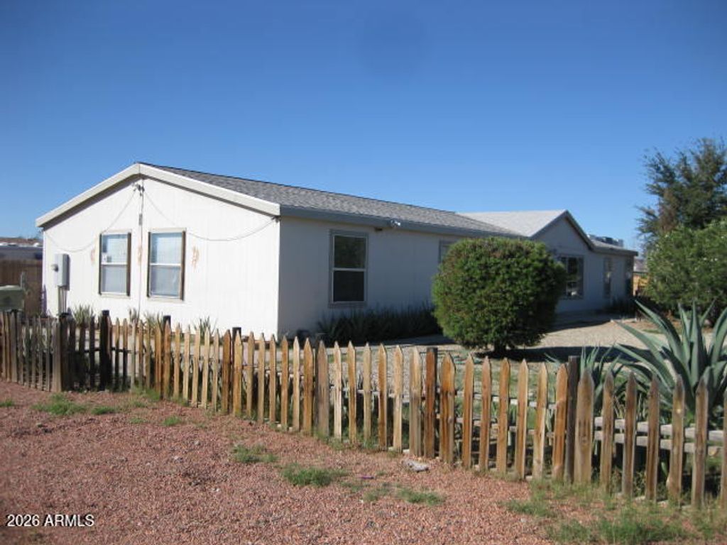 6605 W MARY JANE Lane, Glendale, AZ 85306 — photo 2