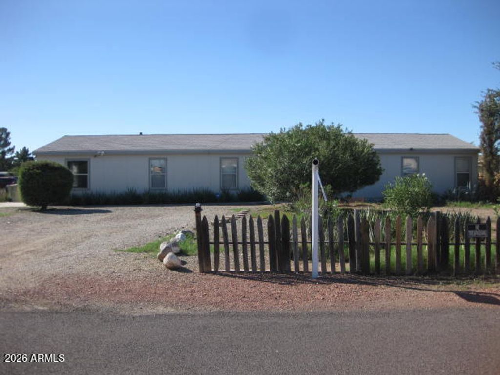 6605 W MARY JANE Lane, Glendale, AZ 85306 — photo 4