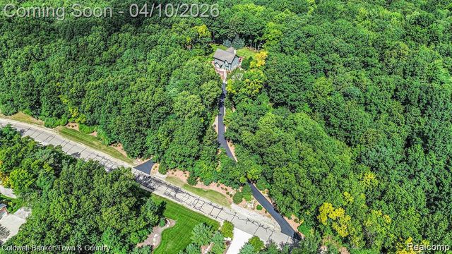 3534 Catherine Anne Lane, Holly, MI 48442