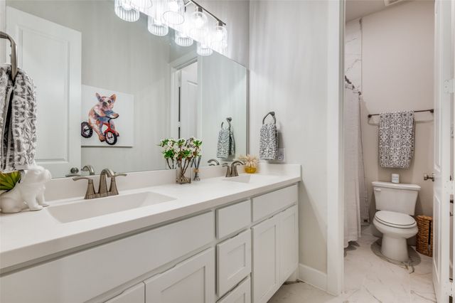 1404 Buttercup Avenue, Aubrey, TX 76227