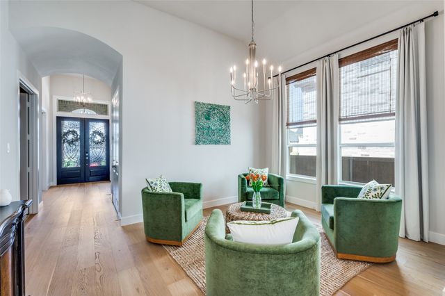 1404 Buttercup Avenue, Aubrey, TX 76227