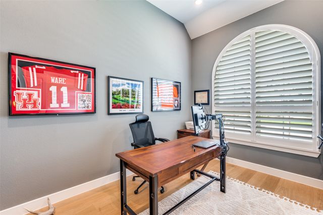 1404 Buttercup Avenue, Aubrey, TX 76227