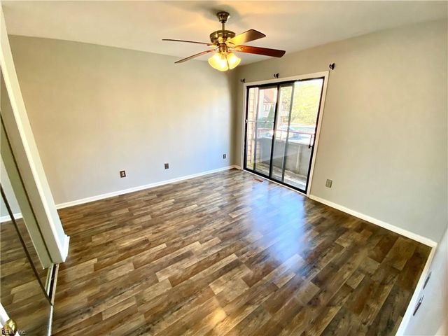 1116 N Green DR, Newport News, VA 23602