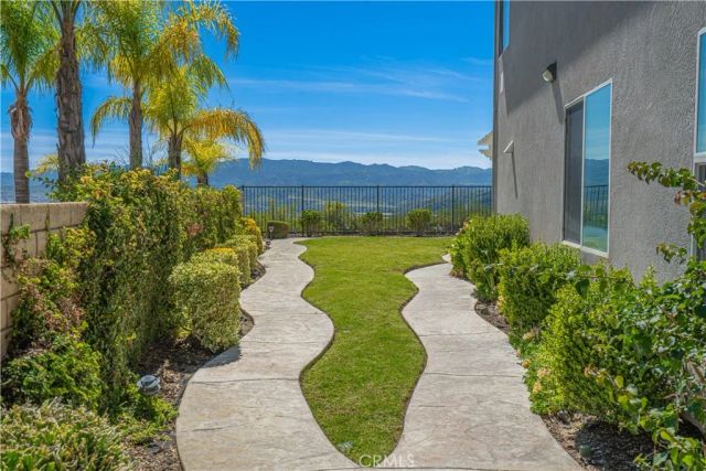 28076 Bridlewood, Castaic, CA 91384