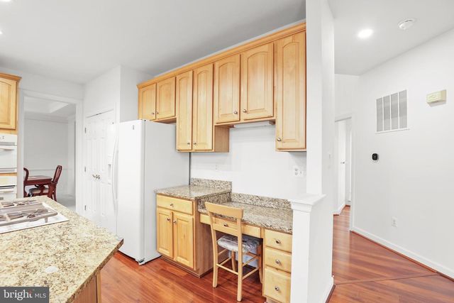 28 FAWN HILL RD, Hanover, PA 17331