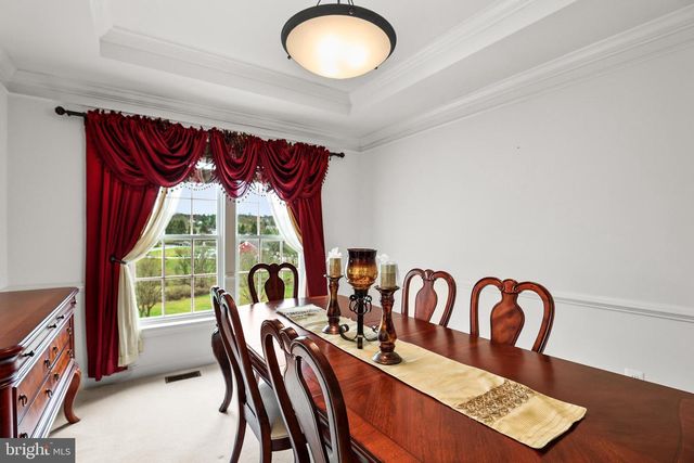 28 FAWN HILL RD, Hanover, PA 17331