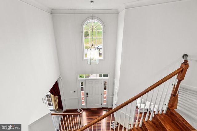 28 FAWN HILL RD, Hanover, PA 17331