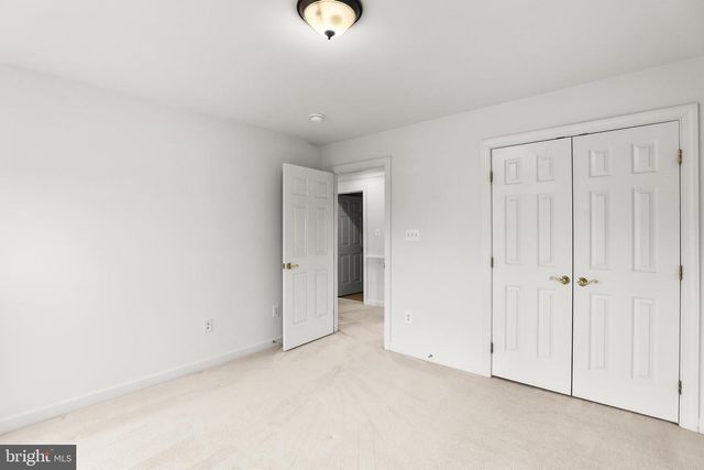 28 FAWN HILL RD, Hanover, PA 17331