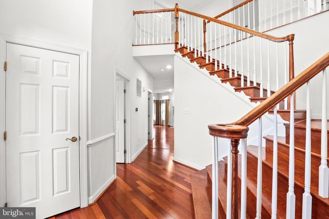 28 FAWN HILL RD, Hanover, PA 17331