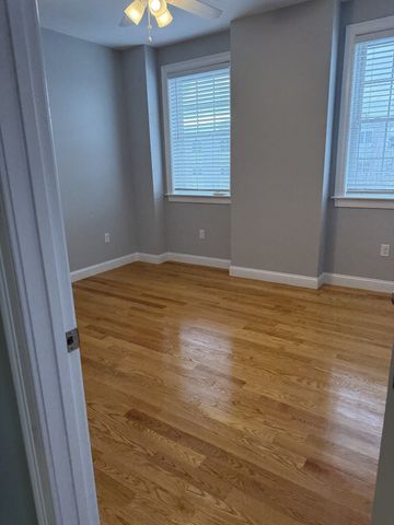 2 French Ave 205, Braintree, MA 02184