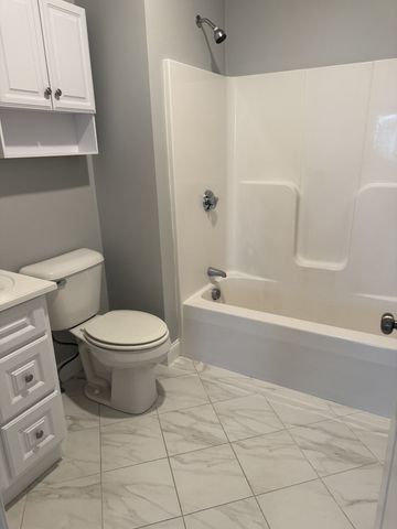 2 French Ave 205, Braintree, MA 02184