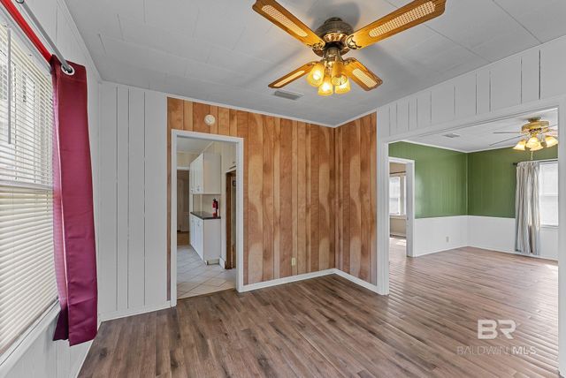 301 W Orange Avenue, Foley, AL 36535