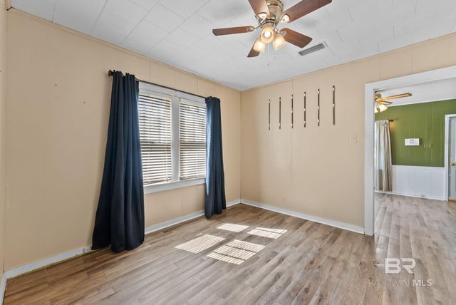 301 W Orange Avenue, Foley, AL 36535
