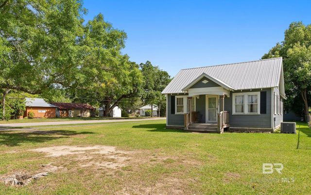 301 W Orange Avenue, Foley, AL 36535
