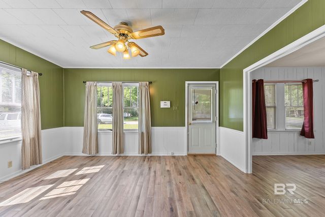 301 W Orange Avenue, Foley, AL 36535