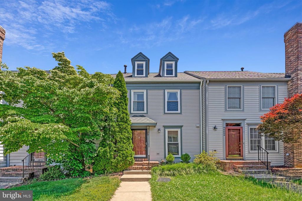 44052 ABERDEEN TER, Ashburn, VA 20147