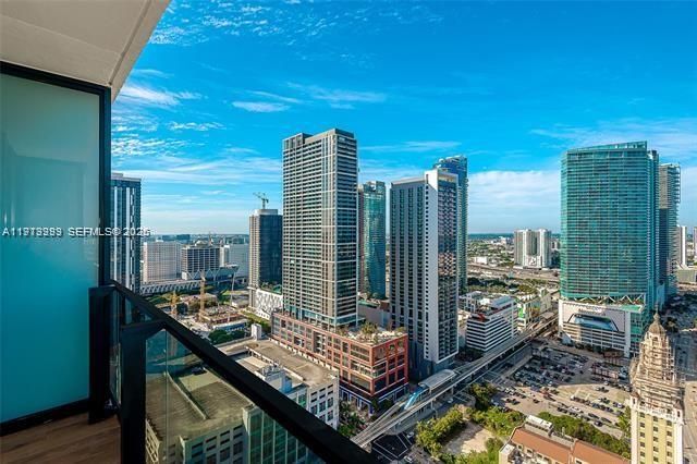 398 NE 5th St 2802, Miami, FL 33132