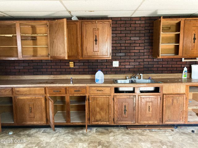 1025 S Connor Avenue, Joplin, MO 64801