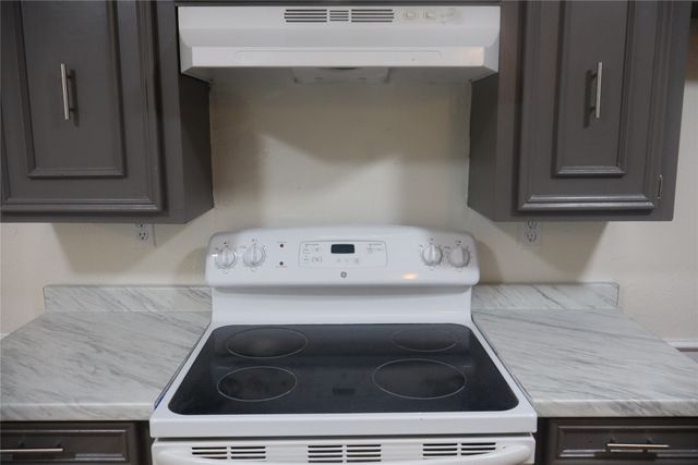 808 Woodway Lane, Richardson, TX 75081