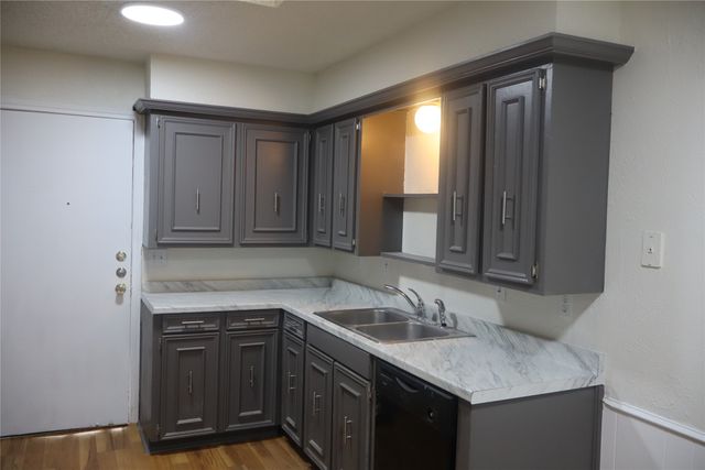 808 Woodway Lane, Richardson, TX 75081