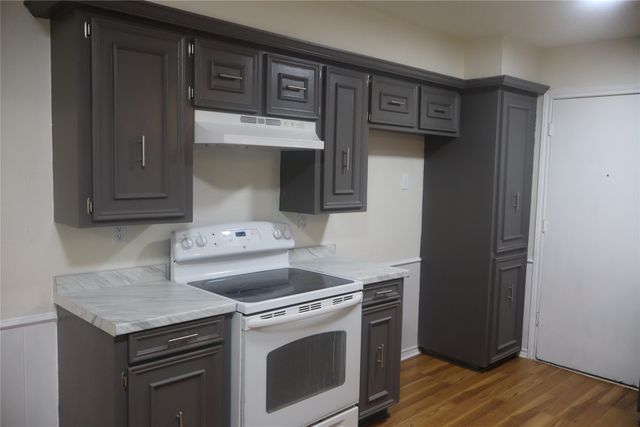 808 Woodway Lane, Richardson, TX 75081