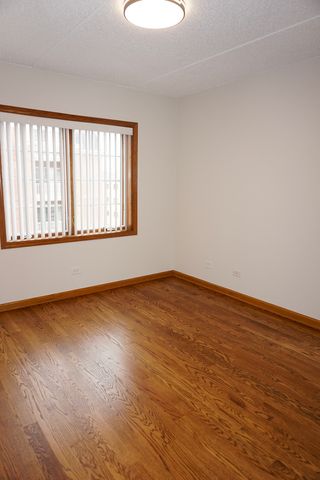 4811 N OLCOTT Avenue 516, Harwood Heights, IL 60706