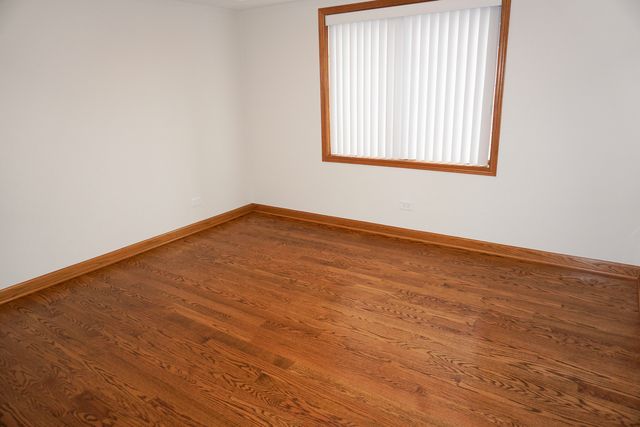 4811 N OLCOTT Avenue 516, Harwood Heights, IL 60706