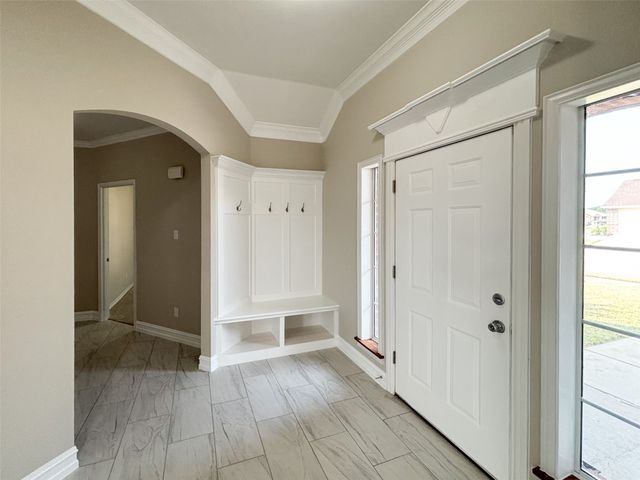 613 Countryside Drive, Aubrey, TX 76227