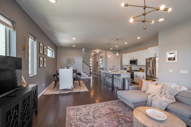 1813 Sprucewood Ln, Nashville, TN 37211