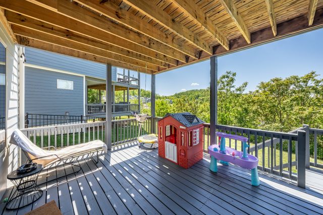 1813 Sprucewood Ln, Nashville, TN 37211
