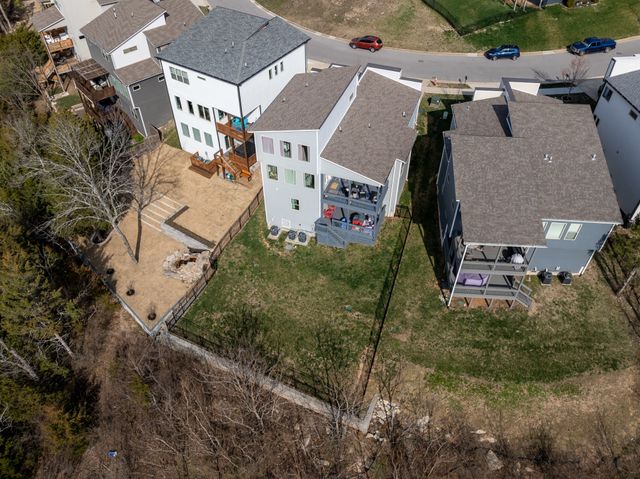 1813 Sprucewood Ln, Nashville, TN 37211
