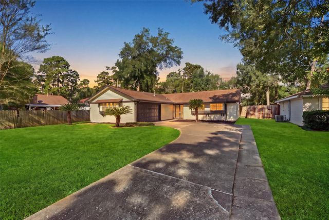 22911 Canyon Lake Drive, Spring, TX 77373