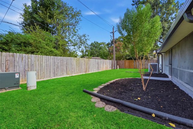 22911 Canyon Lake Drive, Spring, TX 77373