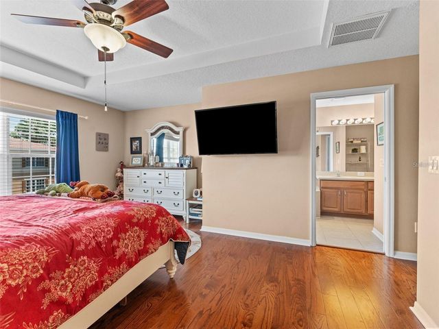 5034 BLUE RUNNER COURT, New Port Richey, FL 34652