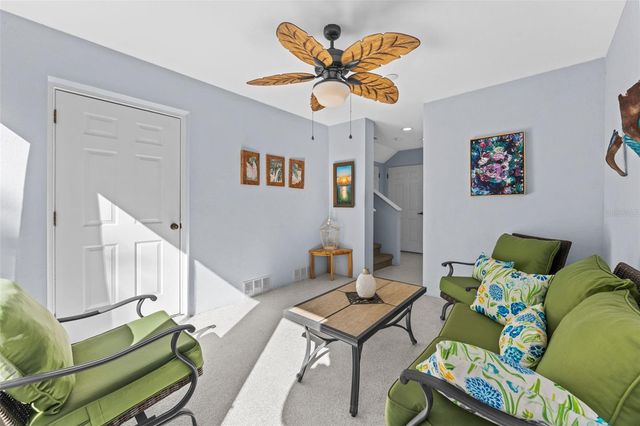 5034 BLUE RUNNER COURT, New Port Richey, FL 34652