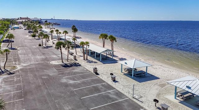 5034 BLUE RUNNER COURT, New Port Richey, FL 34652