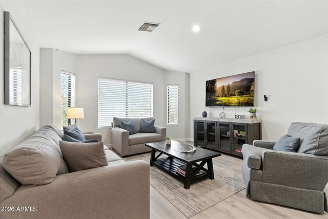 5851 E BECK Lane, Scottsdale, AZ 85254