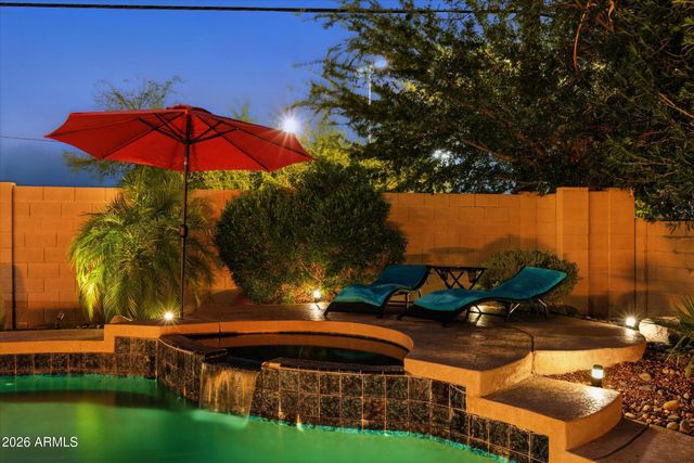 5851 E BECK Lane, Scottsdale, AZ 85254