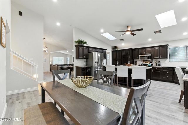 5851 E BECK Lane, Scottsdale, AZ 85254